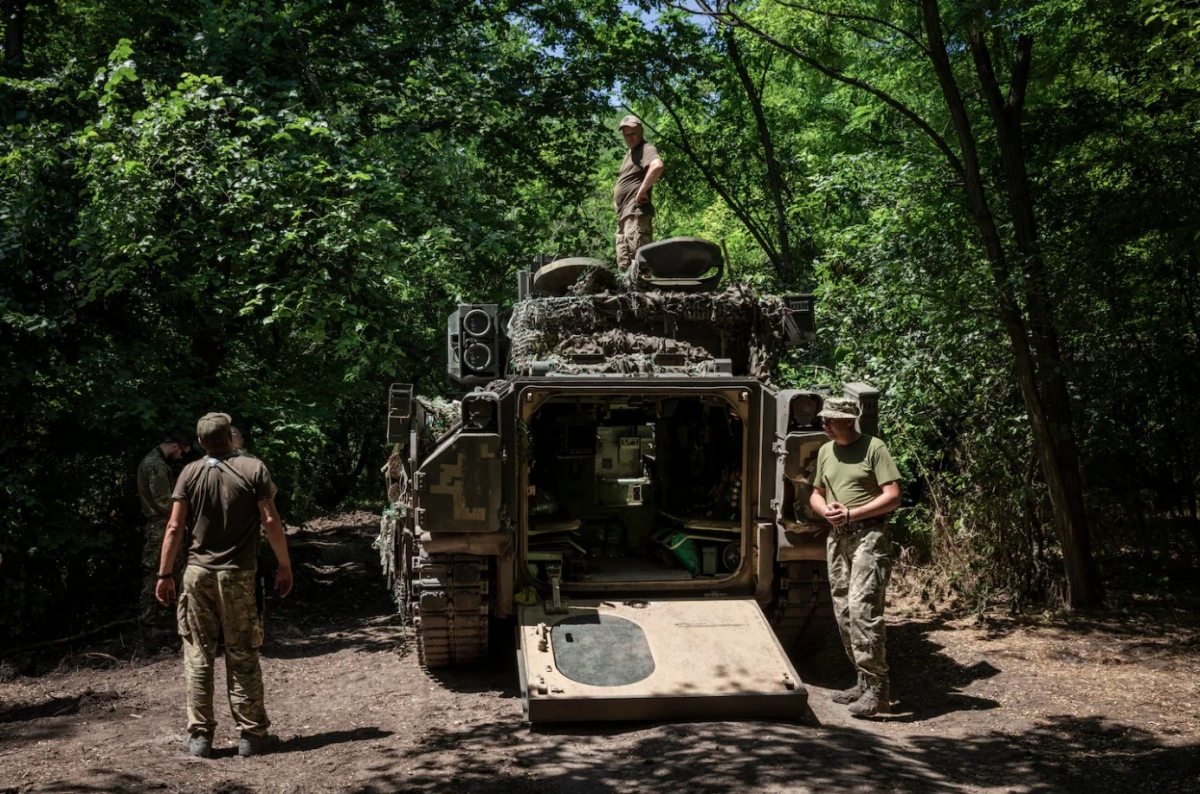 “Sát thủ diệt tăng” Bradley của Ukraine sập bẫy phòng tuyến Nga